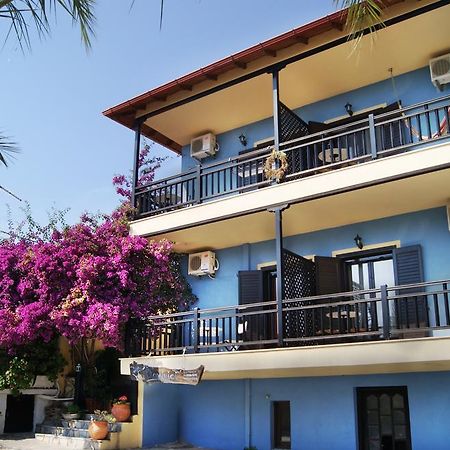 Dominici Hotel Ammouliani Exterior photo