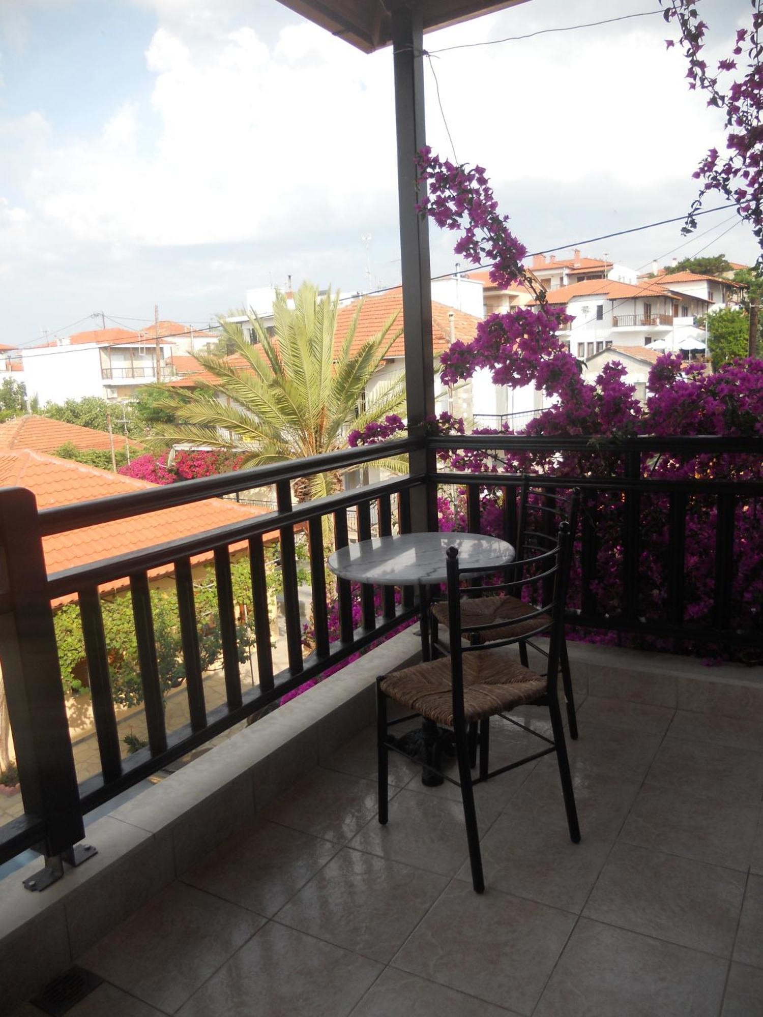 Dominici Hotel Ammouliani Exterior photo