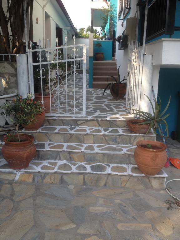 Dominici Hotel Ammouliani Exterior photo