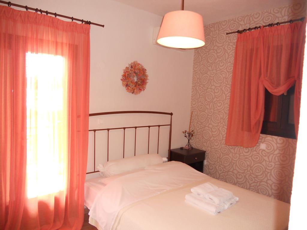 Dominici Hotel Ammouliani Exterior photo